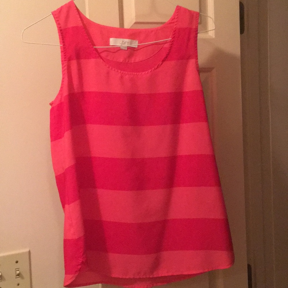Loft tank top size small